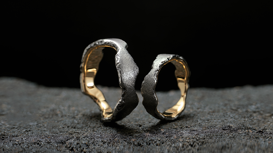 Обручальные кольца из титана и золота Обручальные кольца из титана и золота