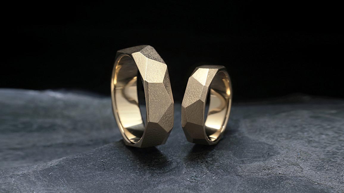 обручальные кольца с гранями золото обручальные кольца с гранями золото